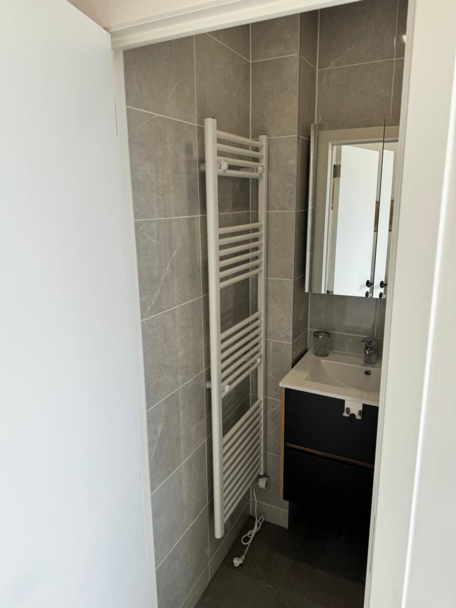 Superbe Appartement Une Chambre 布鲁塞尔 外观 照片